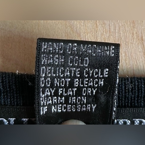 OLIVER PERRY Black White Tan Striped Silk Cotton Knit Top Women's Medium - Picture 8 of 11